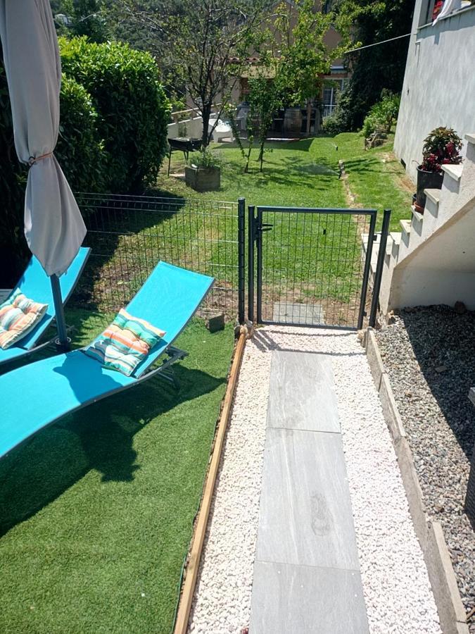 Cap Corse Uribellinu 2 Formule Petit Dejeuner Santa-Maria-di-Lota Екстер'єр фото